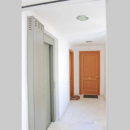 Sol Apartment *